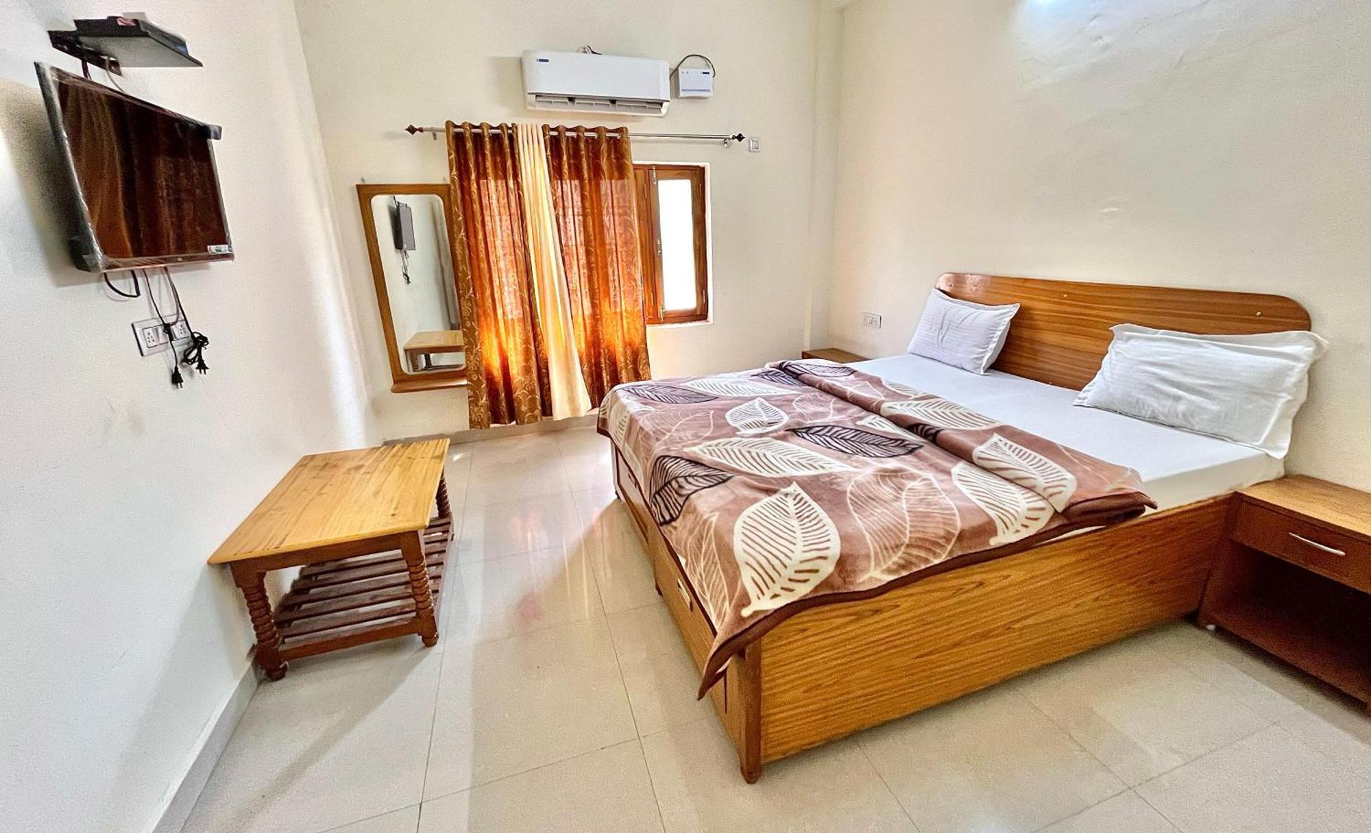 Aditya Palace Orchha Luaran gambar